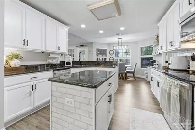 3479 Willow Ln, Gulf Breeze, FL 32563 - Photo 9