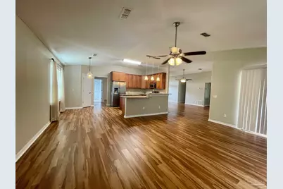 7747 Fenwick St, Navarre, FL 32566 - Photo 5