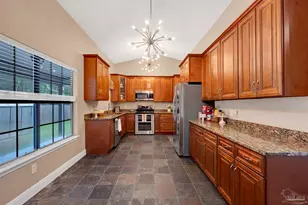 8182 Crystal Wells Pl, Pensacola, FL 32533 - Photo 7