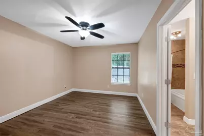 8182 Crystal Wells Pl, Pensacola, FL 32533 - Photo 13