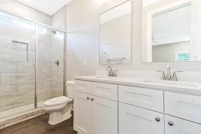 241 N H St, Pensacola, FL 32502 - Photo 19