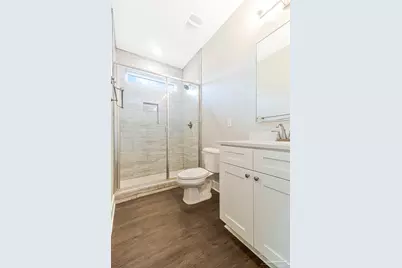241 N H St, Pensacola, FL 32502 - Photo 27