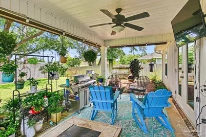 1860 Justice Cir, Gulf Breeze, FL 32563 - Photo 37