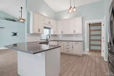16660 Innerarity Pt Rd, Pensacola, FL 32507 - Photo 15