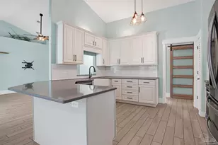 16660 Innerarity Point Rd, Pensacola, FL 32507 - Photo 15
