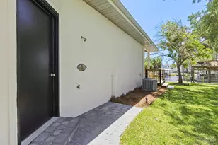23 Neptune Dr, Mary Esther, FL 32569 - Photo 65