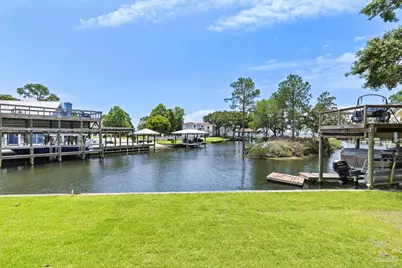 23 Neptune Dr, Mary Esther, FL 32569 - Photo 5