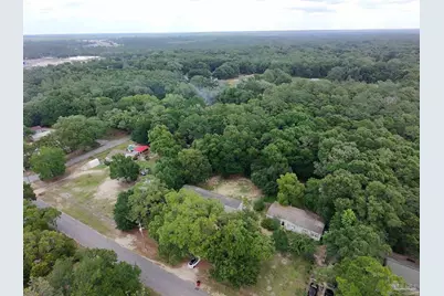 4478 Oak Forest Dr, Milton, FL 32583 - Photo 3