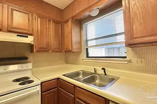 3305 E Brainerd St, Pensacola, FL 32503 - Photo 9