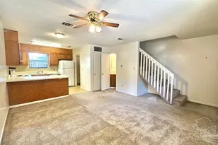 3305 E Brainerd St, Pensacola, FL 32503 - Photo 3