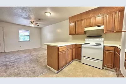 3305 E Brainerd St, Pensacola, FL 32503 - Photo 1