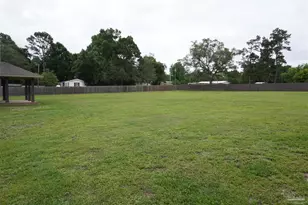 7305 Durden Dr, Pensacola, FL 32526 - Photo 27