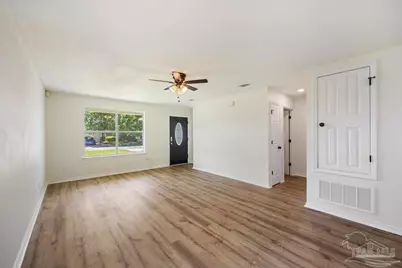 1063 Antigua Cir, Pensacola, FL 32506 - Photo 3