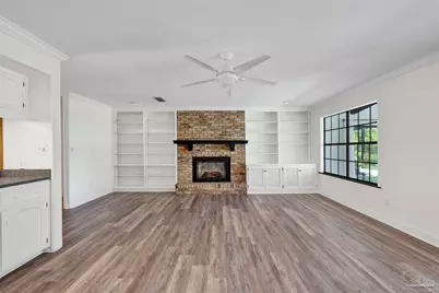 25 Arapaho Dr, Pensacola, FL 32507 - Photo 9