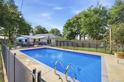 308 Smith Cir, Gulf Breeze, FL 32561 - Photo 45