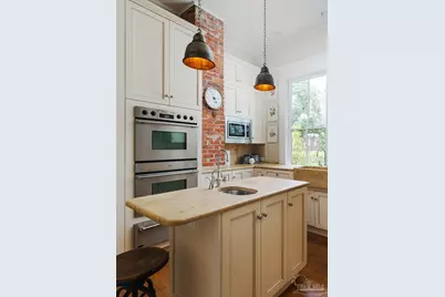 116 W De Soto St, Pensacola, FL 32501 - Photo 35