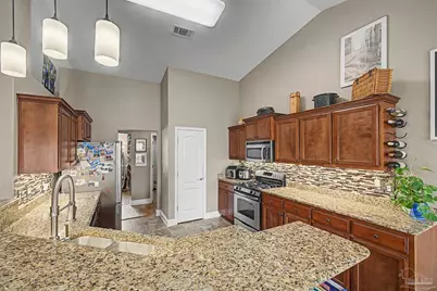 8768 Intruder Ct, Pensacola, FL 32506 - Photo 23