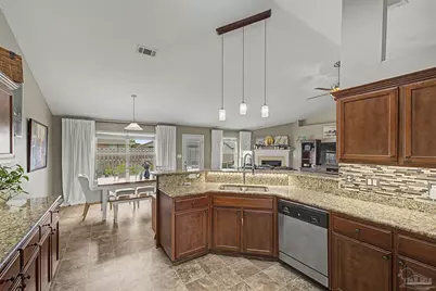 8768 Intruder Ct, Pensacola, FL 32506 - Photo 21