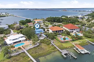 212 Sabine Dr, Pensacola Beach, FL 32561 - Photo 67
