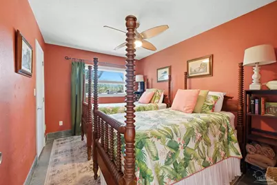 212 Sabine Dr, Pensacola Beach, FL 32561 - Photo 27