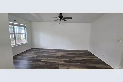 1087 New Haven Dr, Cantonment, FL 32533 - Photo 9