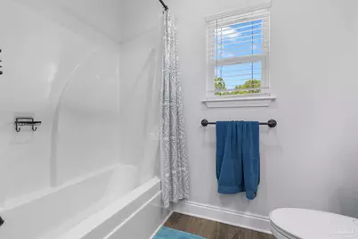 1702 Sound Haven Ct, Navarre, FL 32566 - Photo 29
