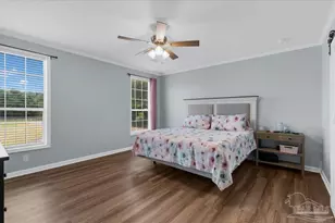 4955 Blue Ribbon Dr, Milton, FL 32583 - Photo 9