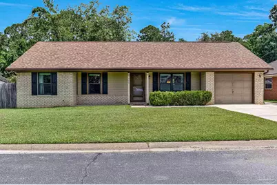 7605 Old Hickory Dr, Pensacola, FL 32507 - Photo 1