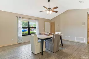 7605 Old Hickory Dr, Pensacola, FL 32507 - Photo 5