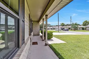 7605 Old Hickory Dr, Pensacola, FL 32507 - Photo 39