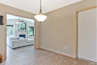 7605 Old Hickory Dr, Pensacola, FL 32507 - Photo 13
