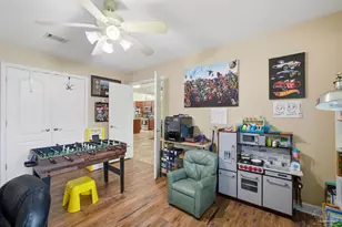 952 Lake Aire Dr, Pensacola, FL 32506 - Photo 35