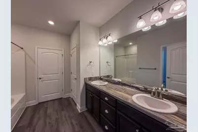 6617 Boatswain Rd, Pensacola, FL 32526 - Photo 11