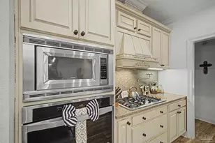 2218 Nolan Falkner Ct, Cantonment, FL 32533 - Photo 11