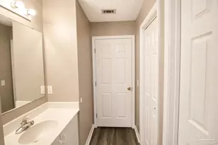 309 Loveland Cir, Pensacola, FL 32526 - Photo 9
