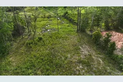 999 New Haven Dr, Cantonment, FL 32533 - Photo 5