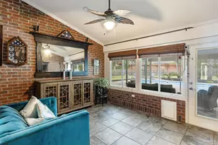 6384 Old Harbor Ct, Gulf Breeze, FL 32563 - Photo 13