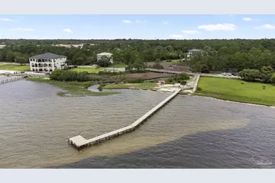 6384 Old Harbor Ct, Gulf Breeze, FL 32563 - Photo 5