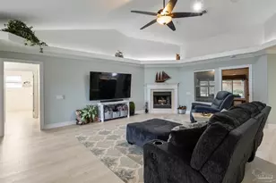 6384 Old Harbor Ct, Gulf Breeze, FL 32563 - Photo 9