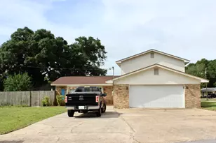 6284 Starhill Dr, Milton, FL 32570 - Photo 11