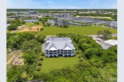 3161 Olde Barrancas Ave #102, Pensacola, FL 32507 - Photo 5