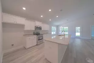9816 Windy Hill Rd, Pensacola, FL 32526 - Photo 3