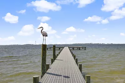 2005 Riviera Ln, Navarre, FL 32566 - Photo 5