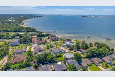 2005 Riviera Ln, Navarre, FL 32566 - Photo 71