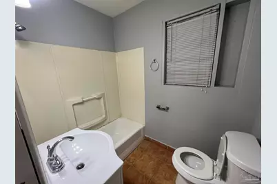 203 Edison Dr, Pensacola, FL 32505 - Photo 17