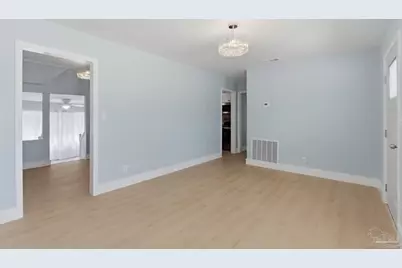 525 Pelham Rd, Pensacola, FL 32507 - Photo 17