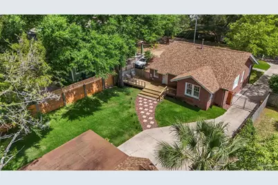 1606 E Lakeview Ave, Pensacola, FL 32503 - Photo 3