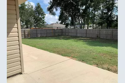 5685 Peach Dr, Pace, FL 32571 - Photo 15