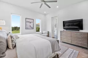 8 Wharf Ave, Pensacola, FL 32502 - Photo 31