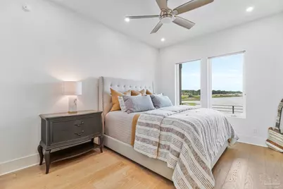 8 Wharf Ave, Pensacola, FL 32502 - Photo 27